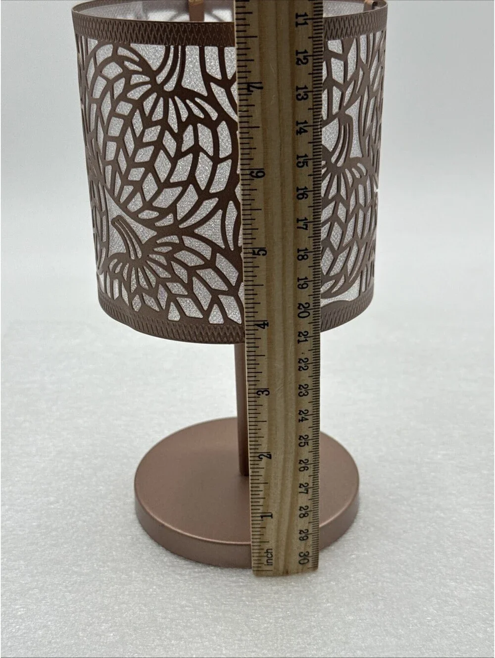Yankee Candle Chevron Pumpkin Pedestal 2” Tea Light Holder 7-1/2” Halloween Fall